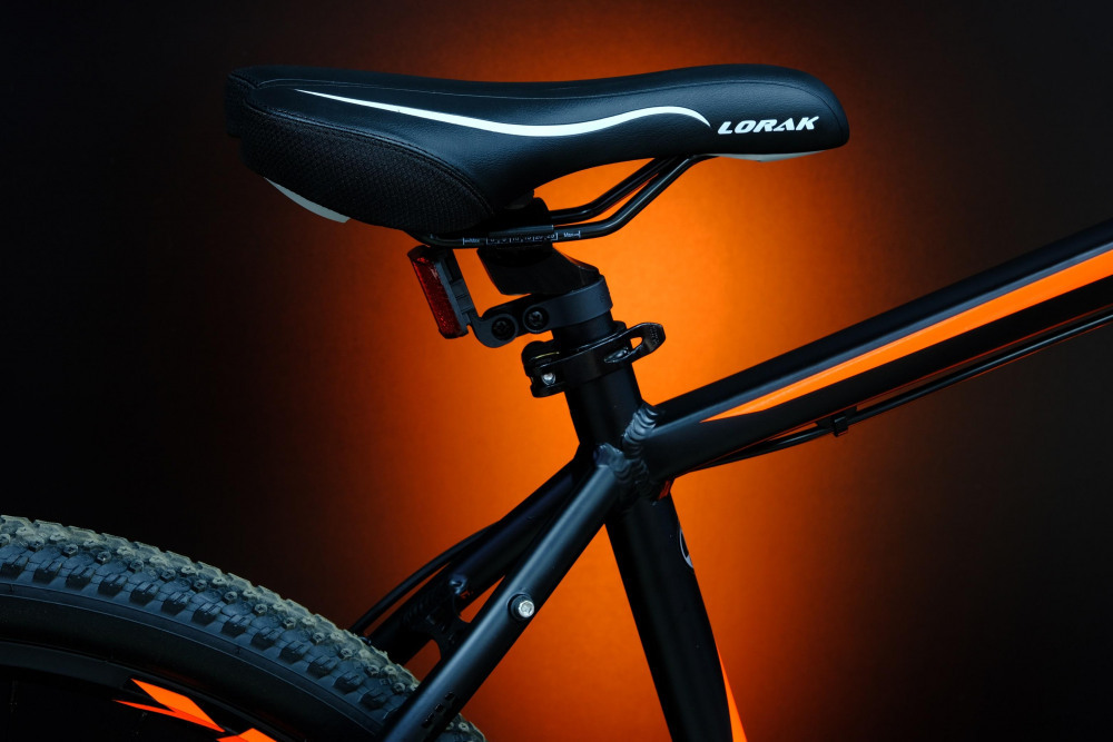 Lorak Sel 9150 Матовый Чёрный/Оранжевый 17р (на рост 155-173)